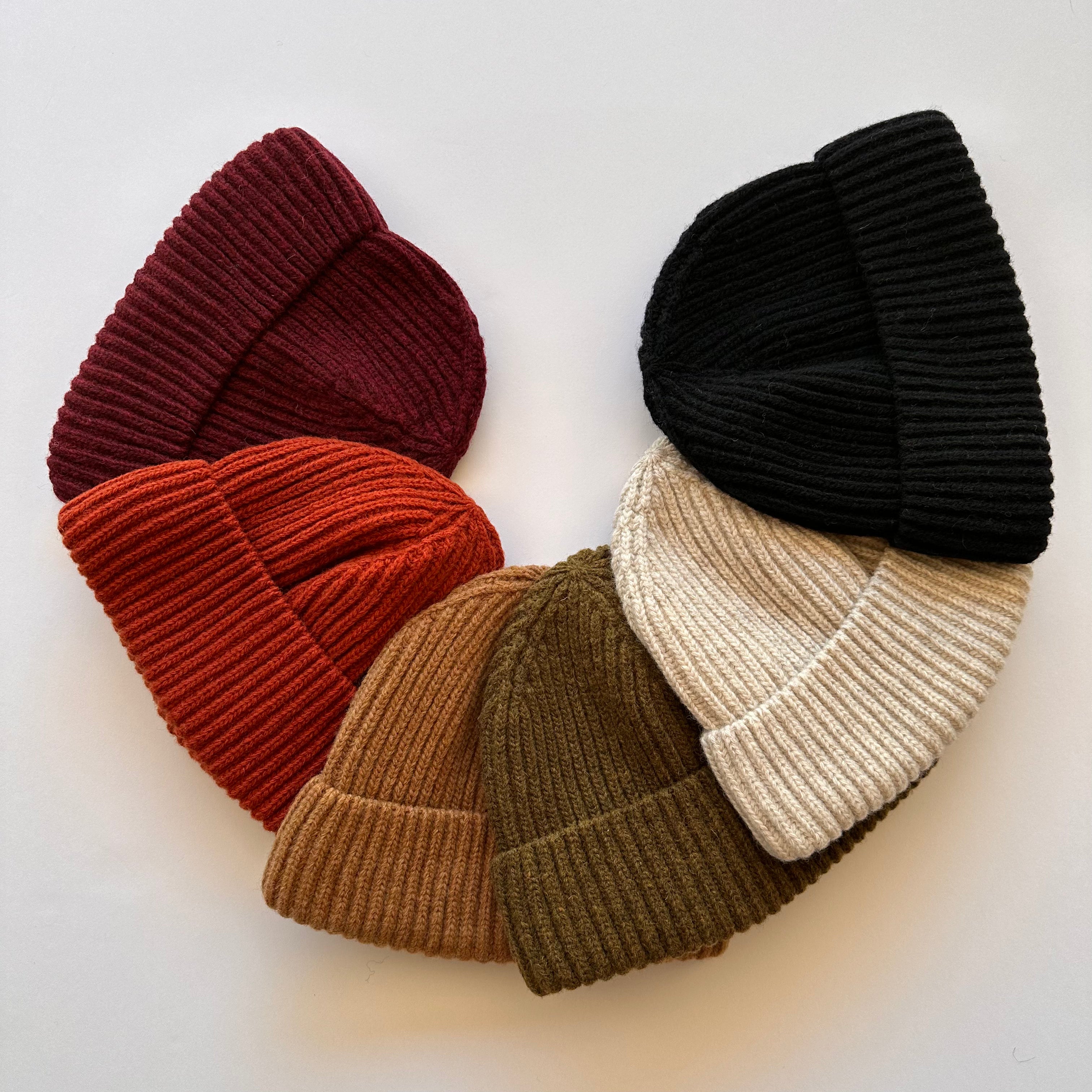 Merino Wool Beanie – Of Earth & Salt display picture 3