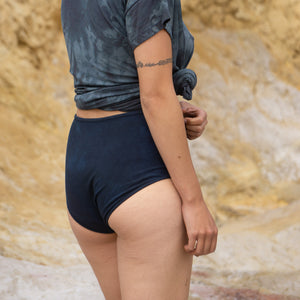 Everyday Panty || Sand Dollar || Raven