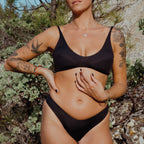 Strange Bikinis || Verdi Top || Black