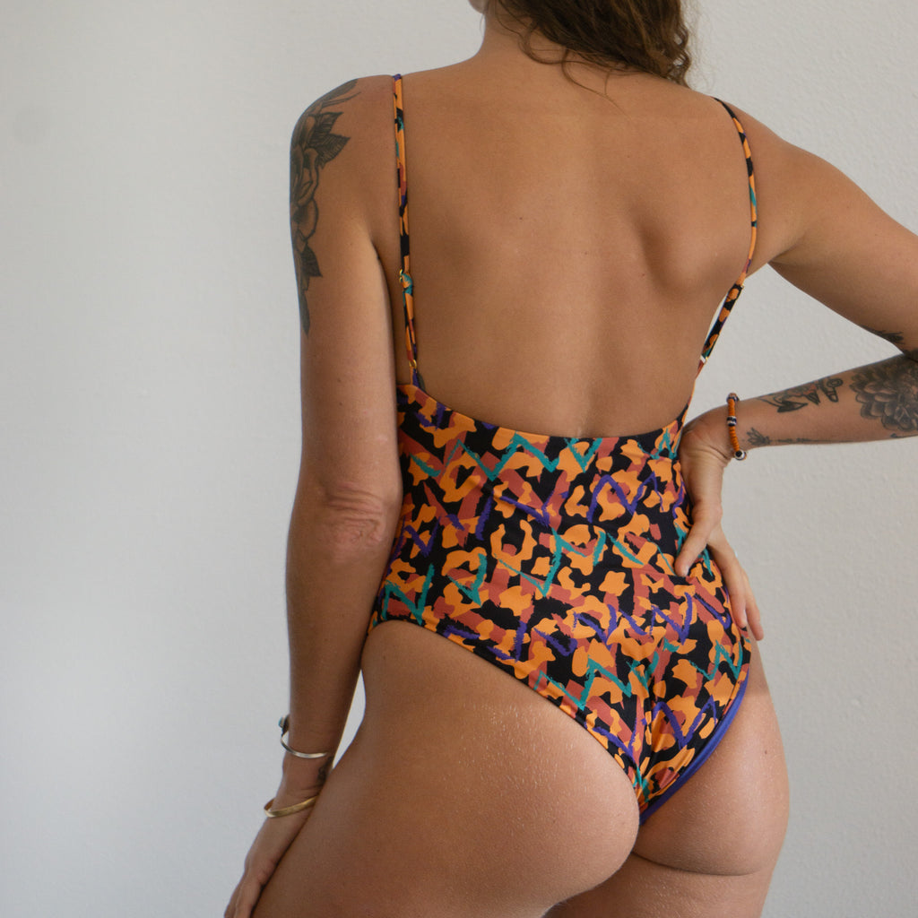 Strange Bikinis || Zephyr || Funkytown