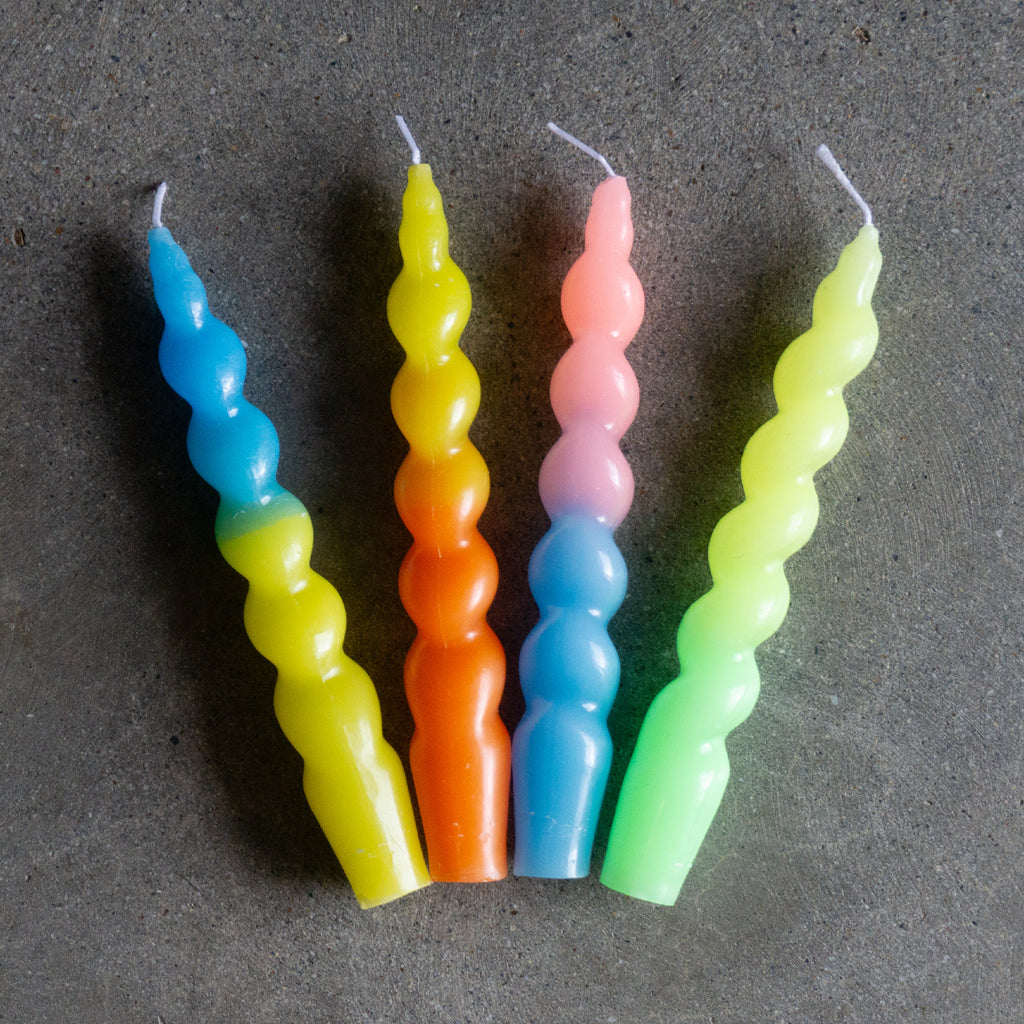 Spiral Taper Candles || Gradient