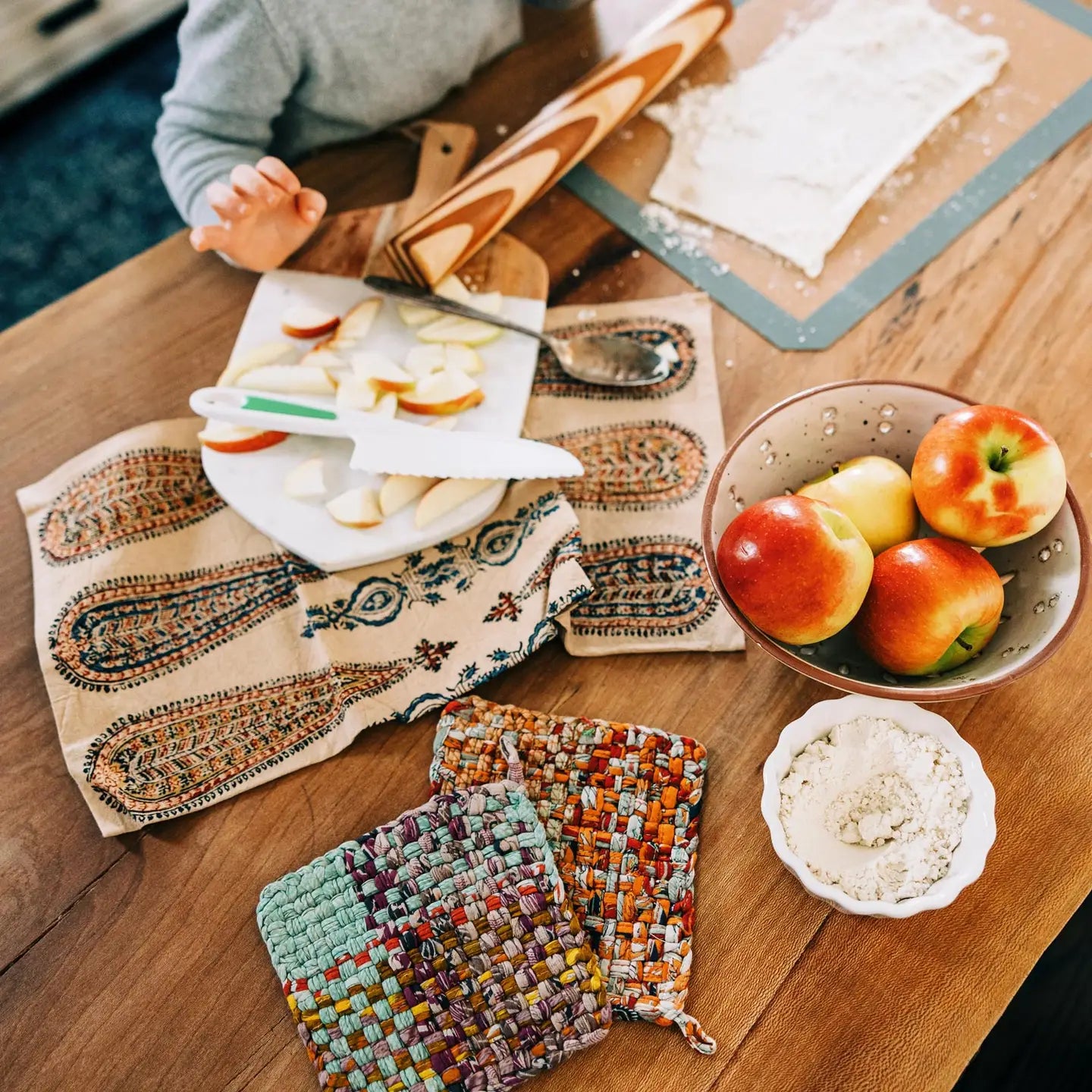 Village Sari Hot Mat