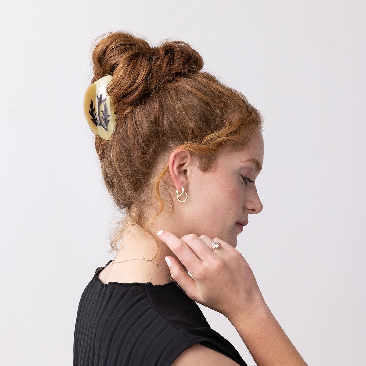 Rosehip Flower Acetate Hair Claw