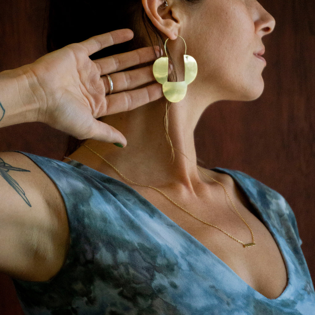 Alba Earring || Brass