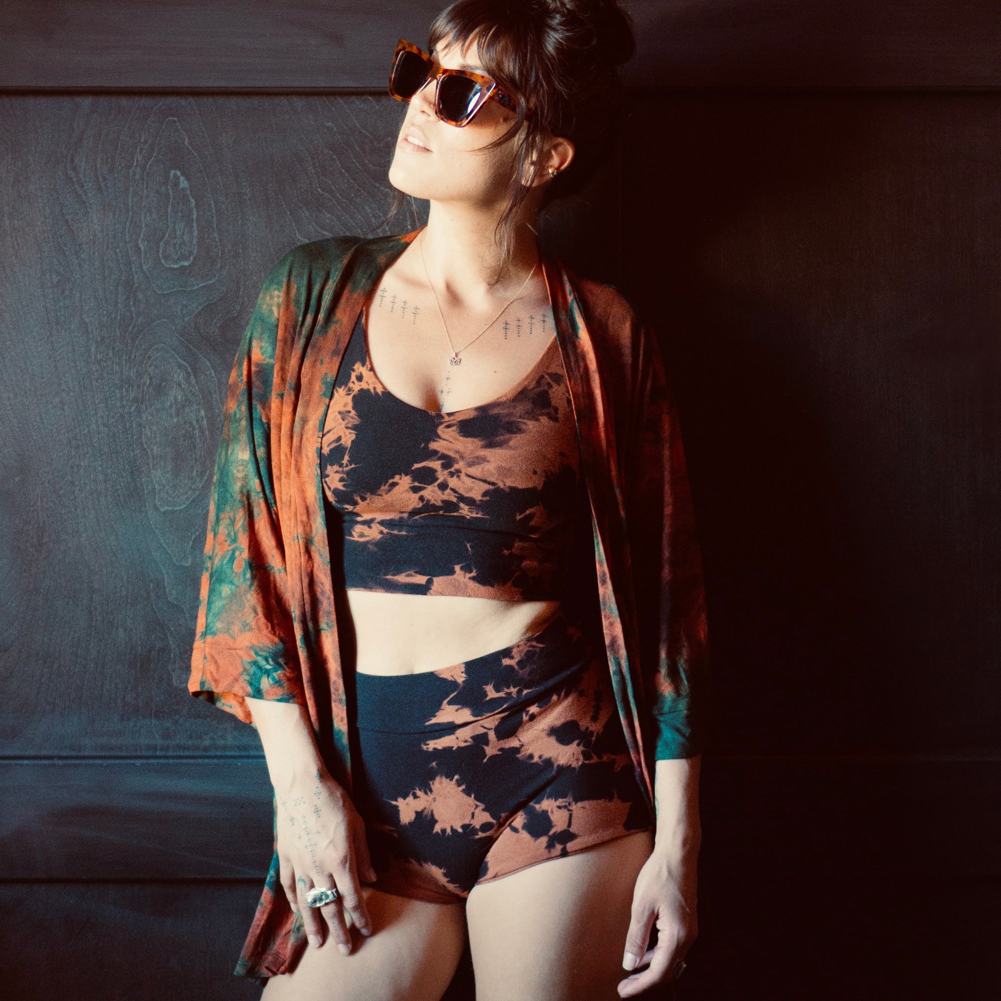 Tap Short || Crinkle || Embers