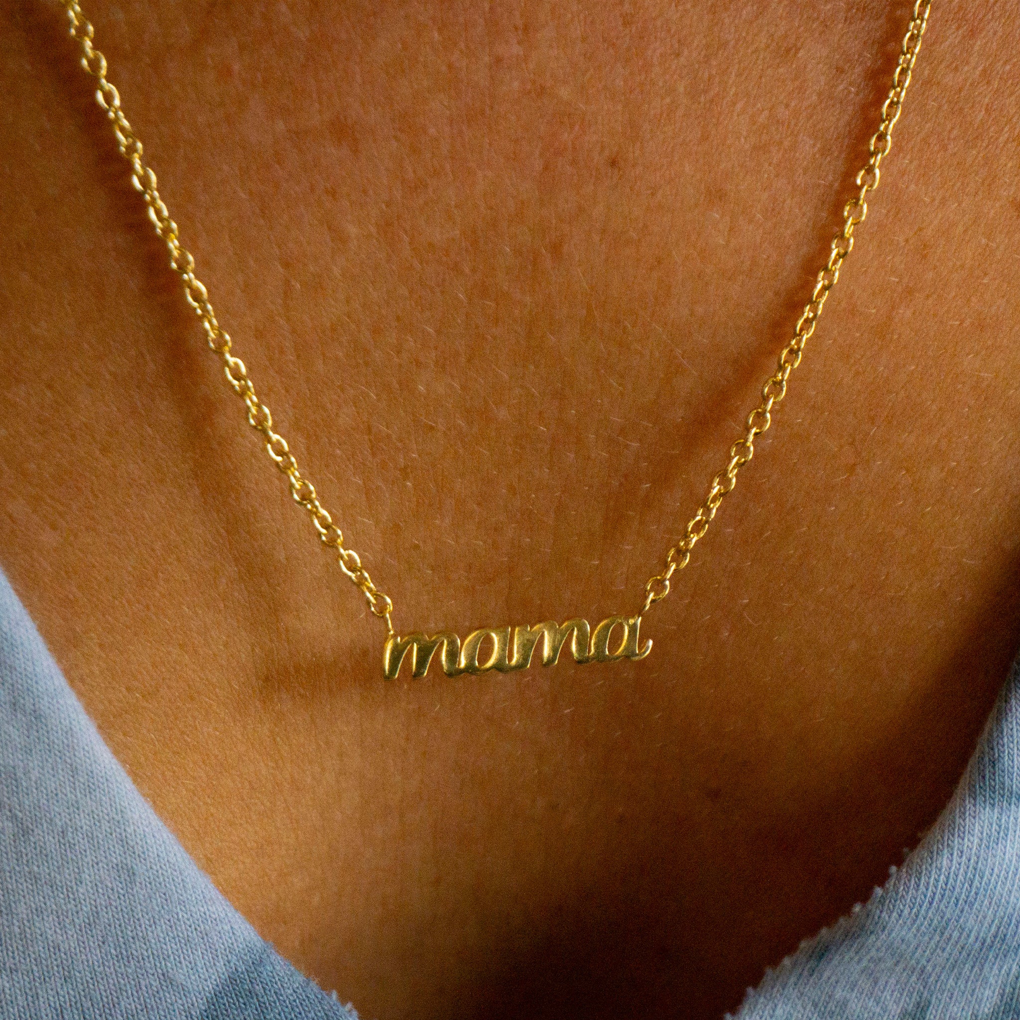 18k Gold Mama Necklace