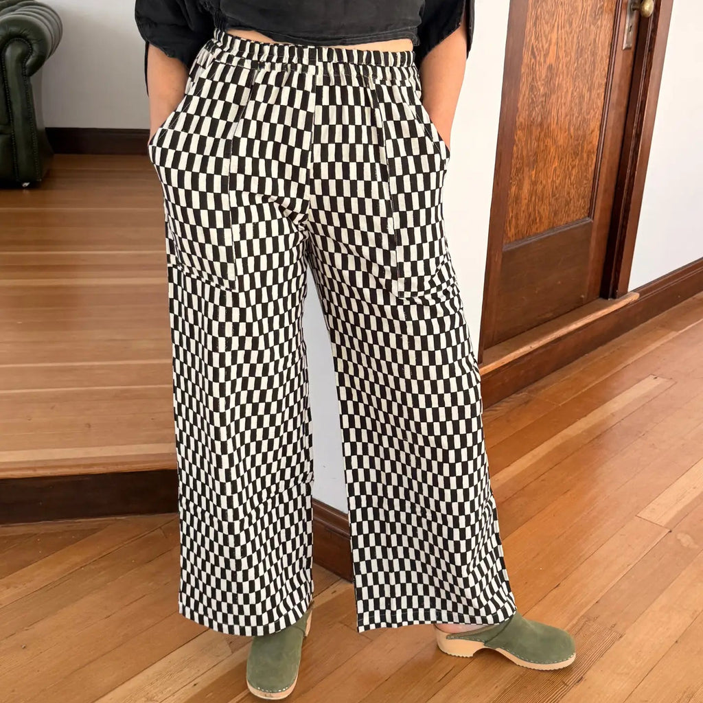 Omar Pant || Rectangle Black