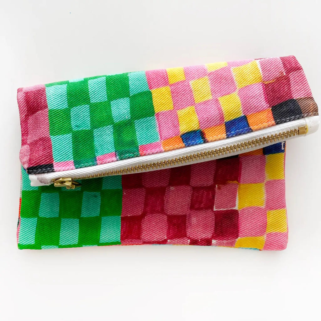 Clutch || Checkerland