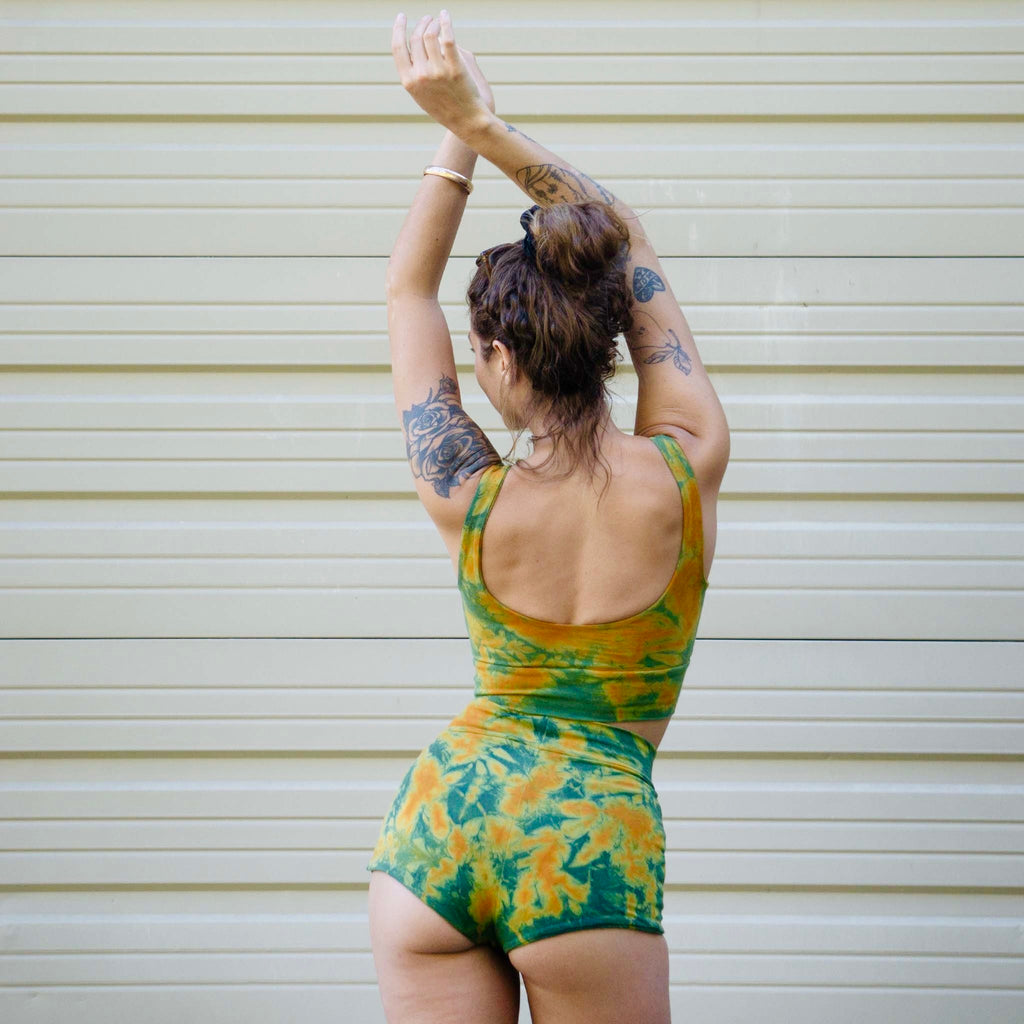 Tap Short || Crinkle || Marble