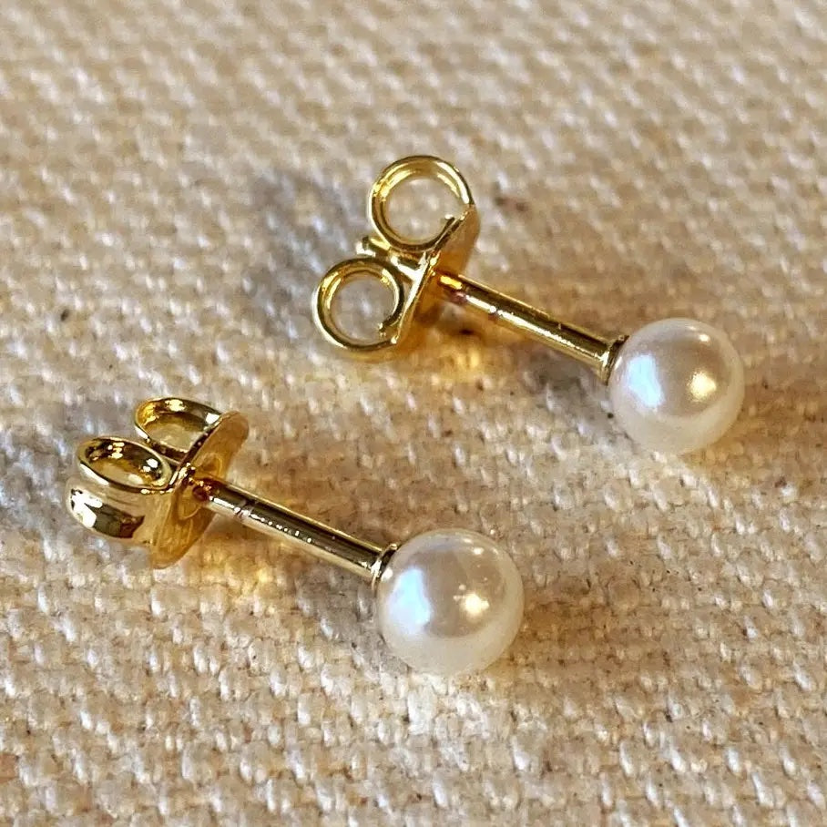 18k Gold Filled Pearl Stud