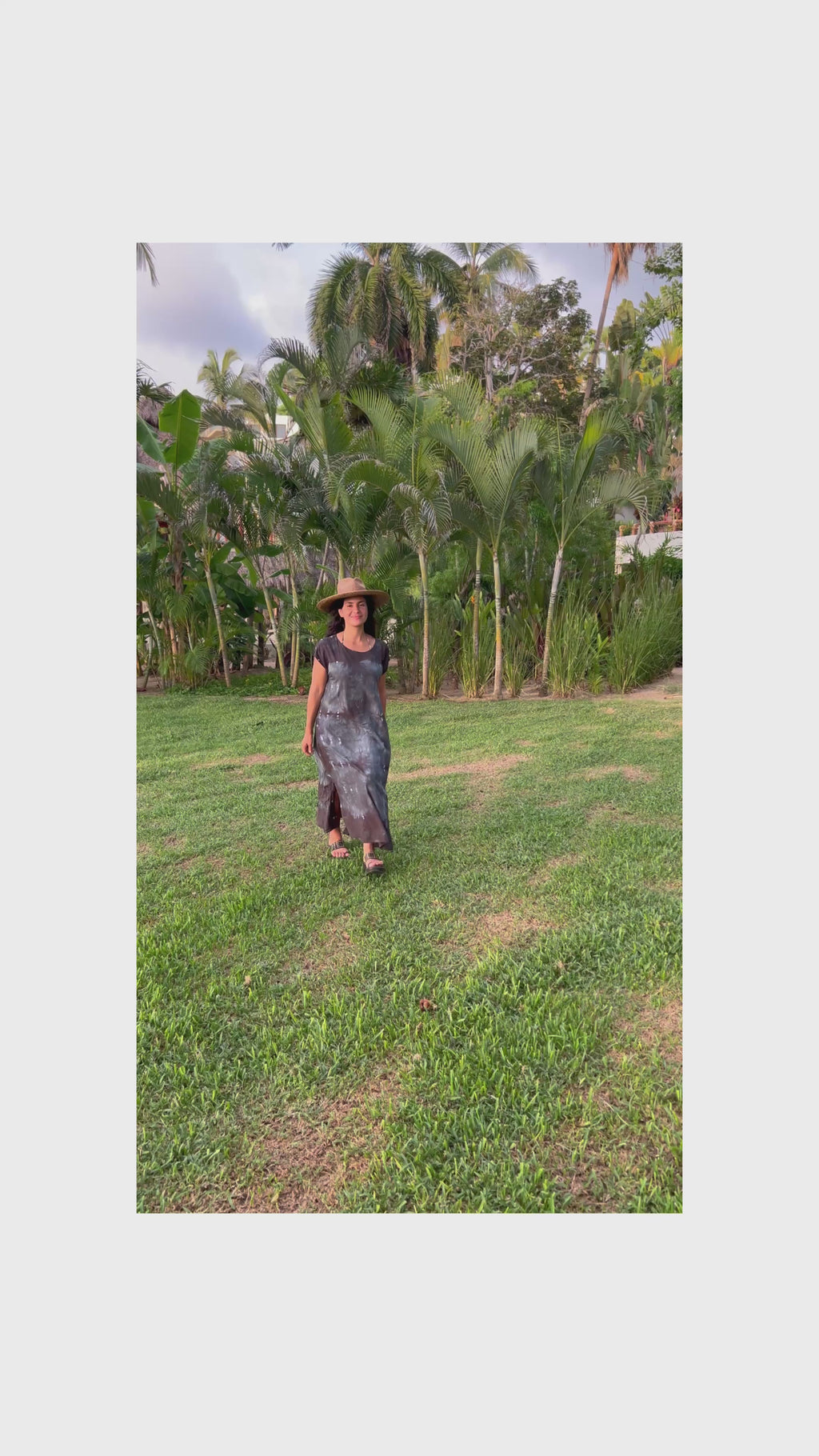 Market Dress || Raven