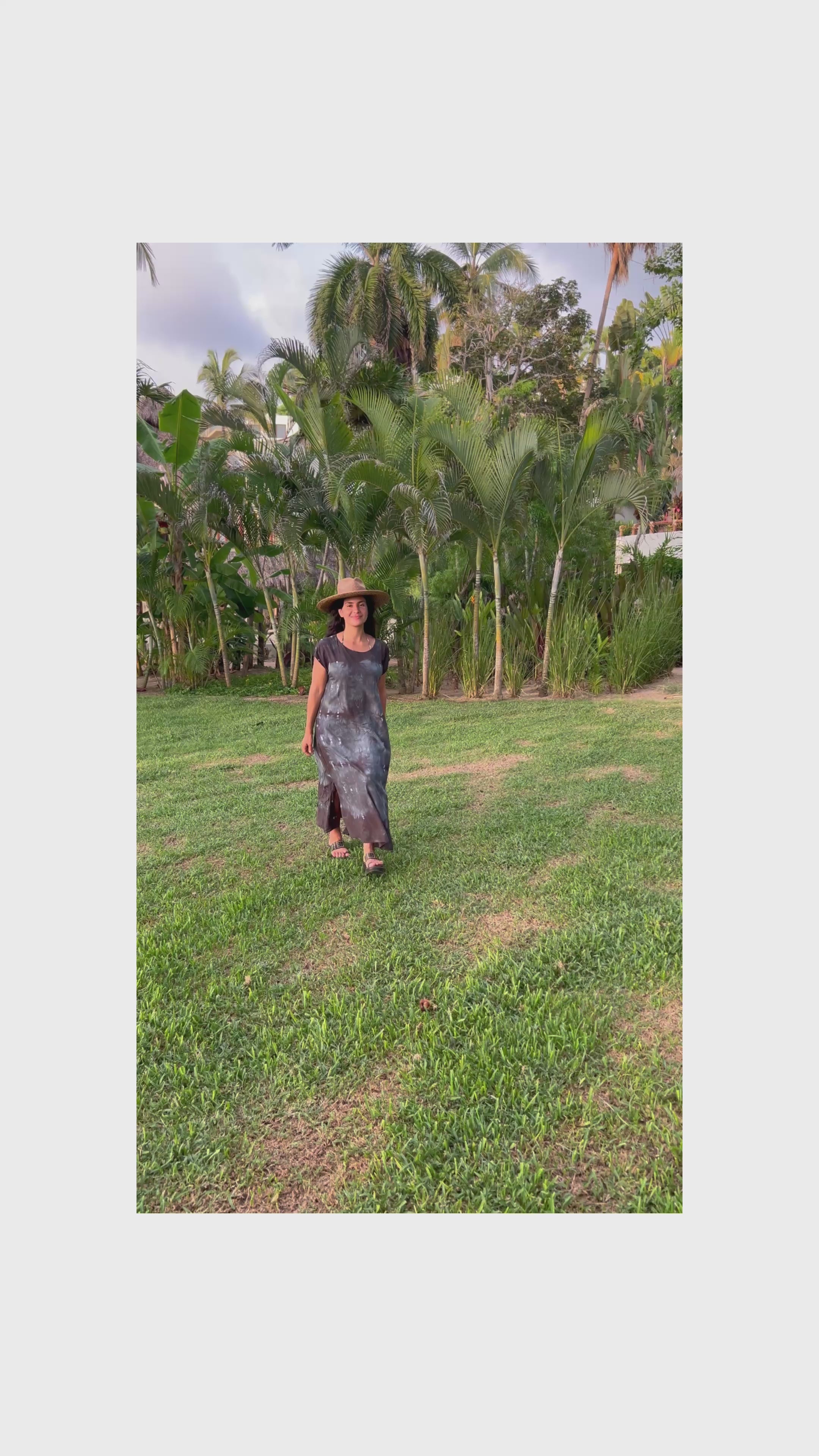 Market Dress || Raven