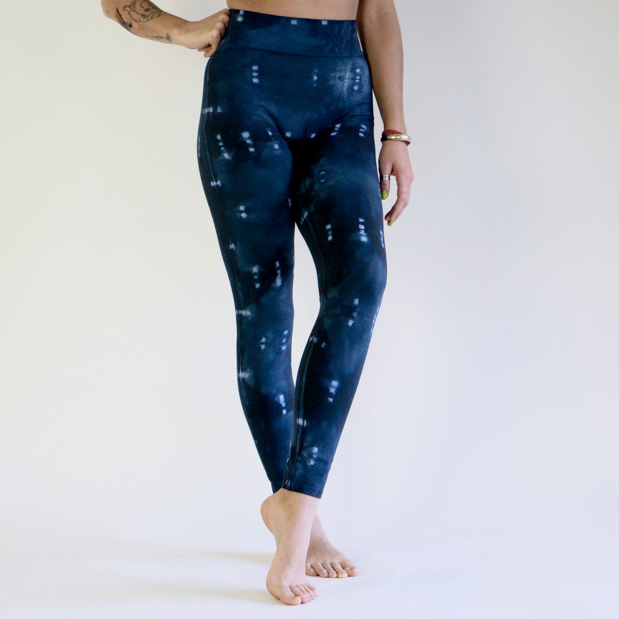 Hand-Dyed Leggings || Nirvana || Raven